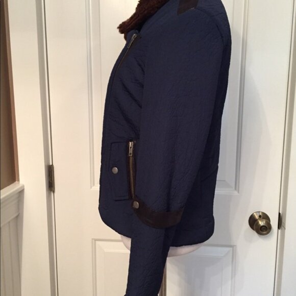 BARNEYS NY JACKET BLUE TEXTURED FAUX FUR LINED COLLAR POCKETS Size 4 - Picture 4 of 8